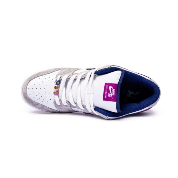 Nike SB Dunk Low Rayssa Leal - Image 5