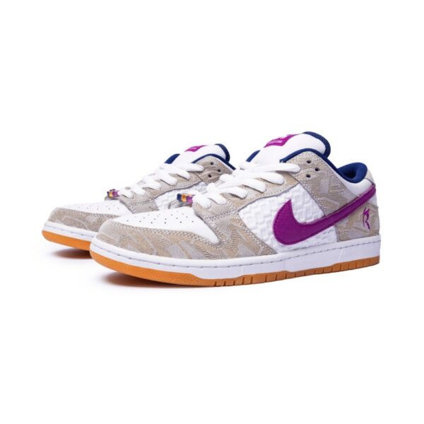 Nike SB Dunk Low Rayssa Leal - Image 2