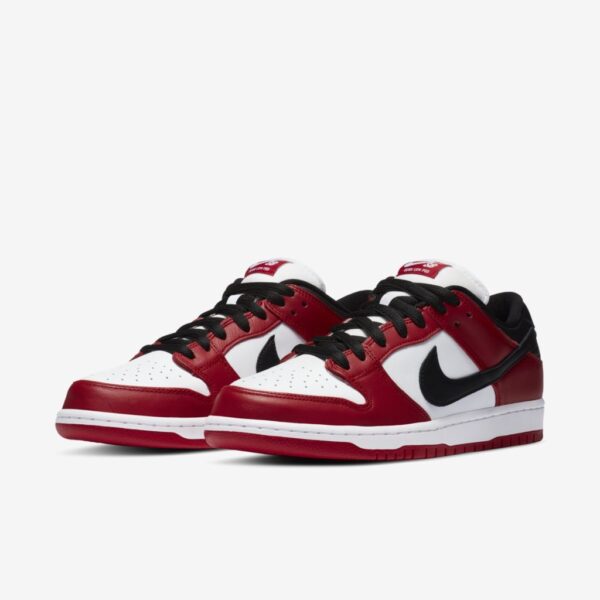 Nike SB Dunk Low Pro Chicago - Image 2